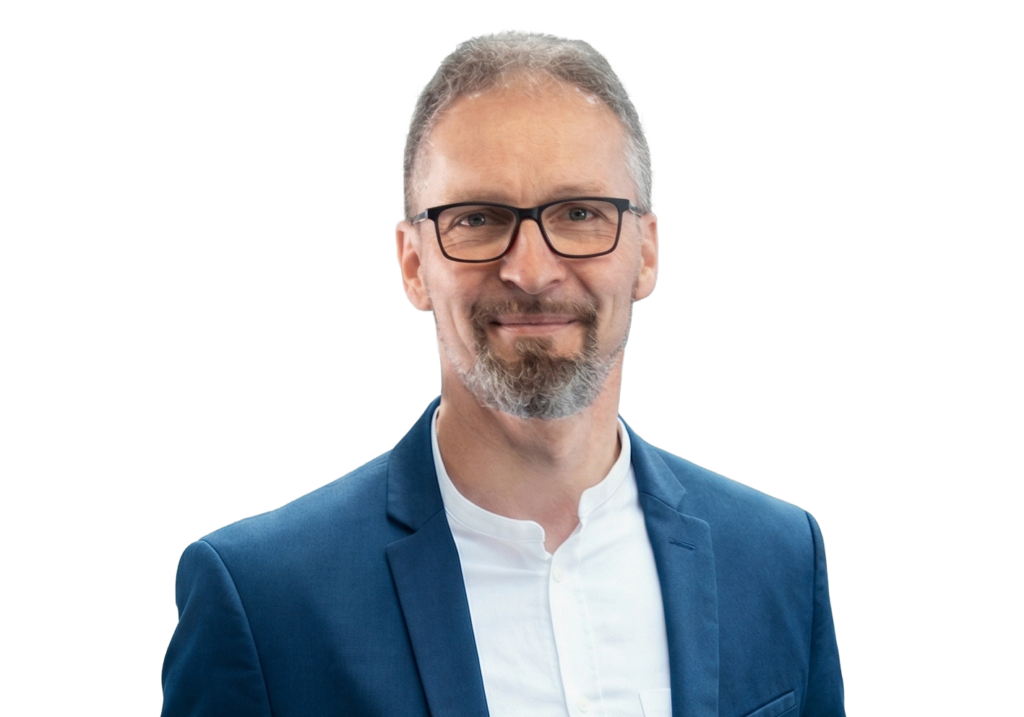 Geschäftsführer Dirk Fräbel von Micron Computersysteme mit Tablet